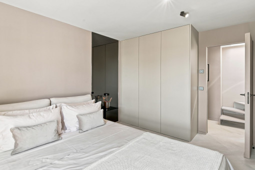 Luminoso dormitorio 