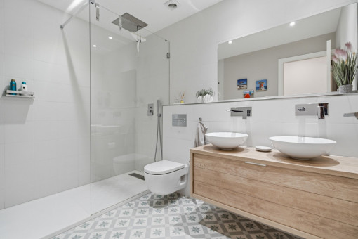Cuarto de baño grande