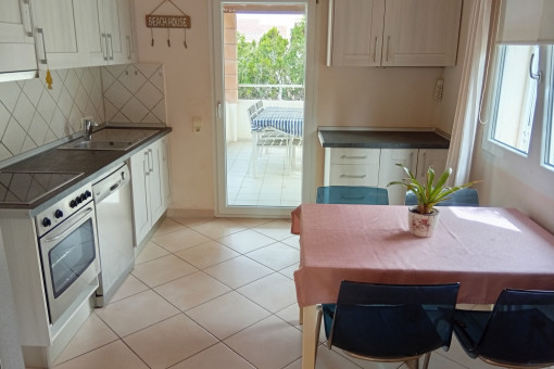 Cocina y comedor