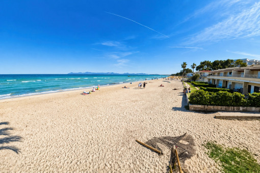 Proximidad directa a esta playa de arena