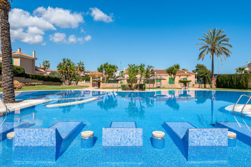 Piscina comunitaria
