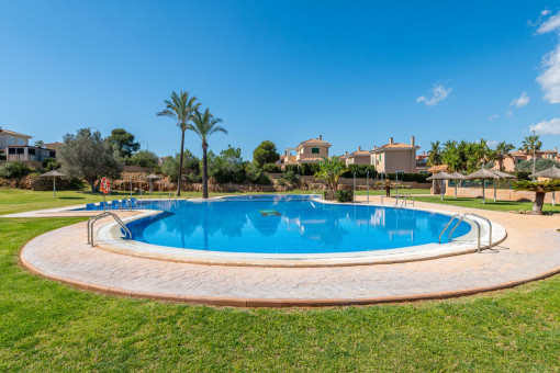 Piscina comunitaria