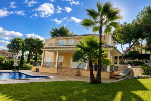 Casa en alquiler en Costa de la Calma – con piscina y jardín cuidado de noviembre de 2026 a marzo de 2027
