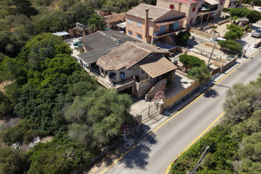 Chalet unifamiliar en buena ubicacion