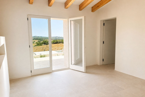 Dormitorio principal con baño en suite