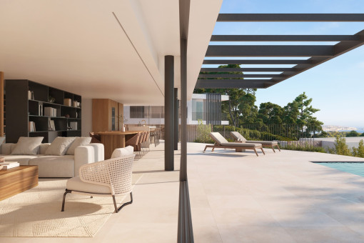 Amplia terraza con piscina en la planta principal