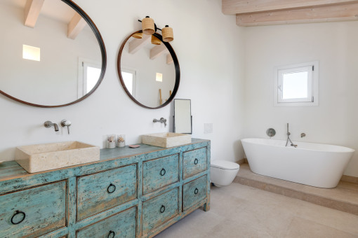 Baño con bañera