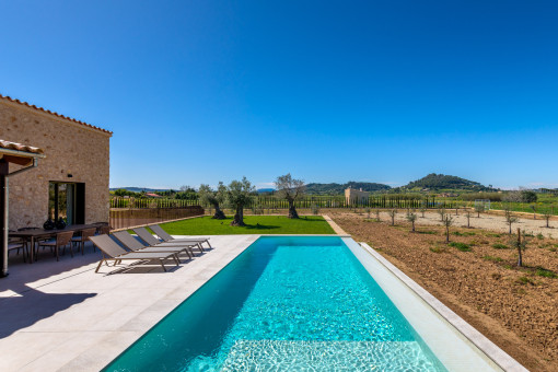 Terraza de la piscina