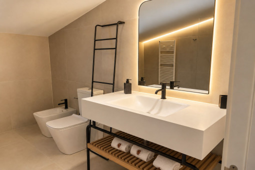|finca-canyamel-badezimmer.jpg